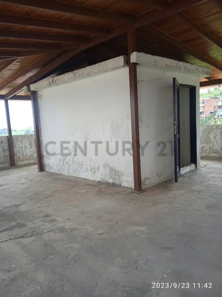 VENTA DE TOWNHOUSE SECTOR LAGUNETICA LOS TEQUES - 27
