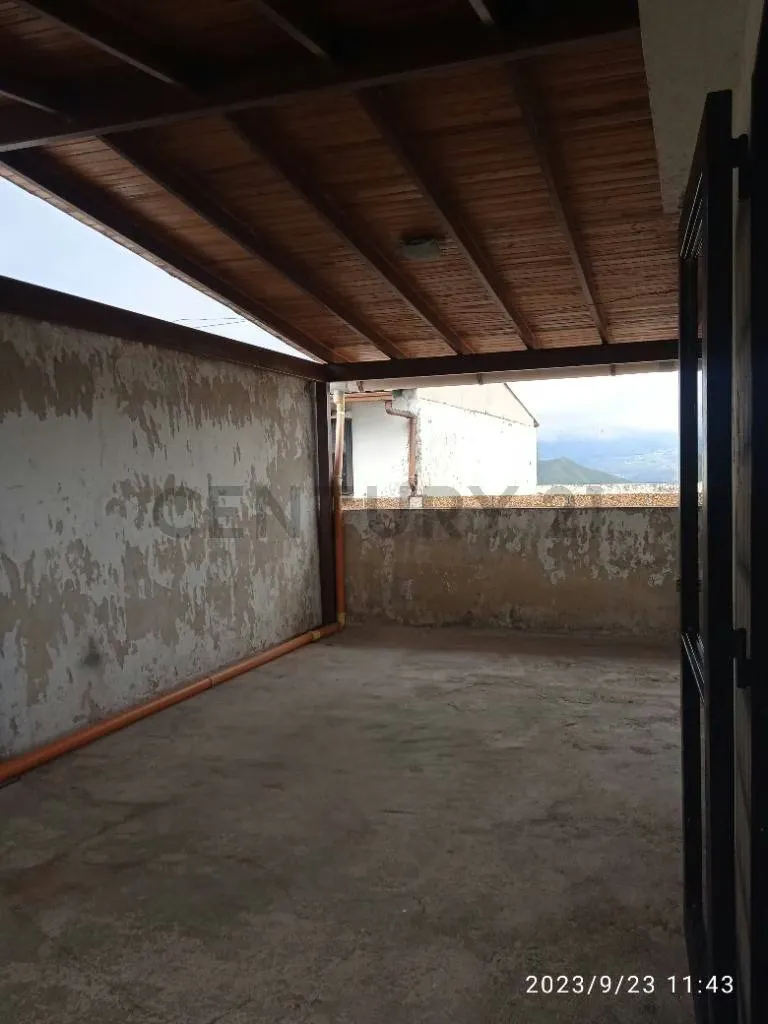 VENTA DE TOWNHOUSE SECTOR LAGUNETICA LOS TEQUES - 29