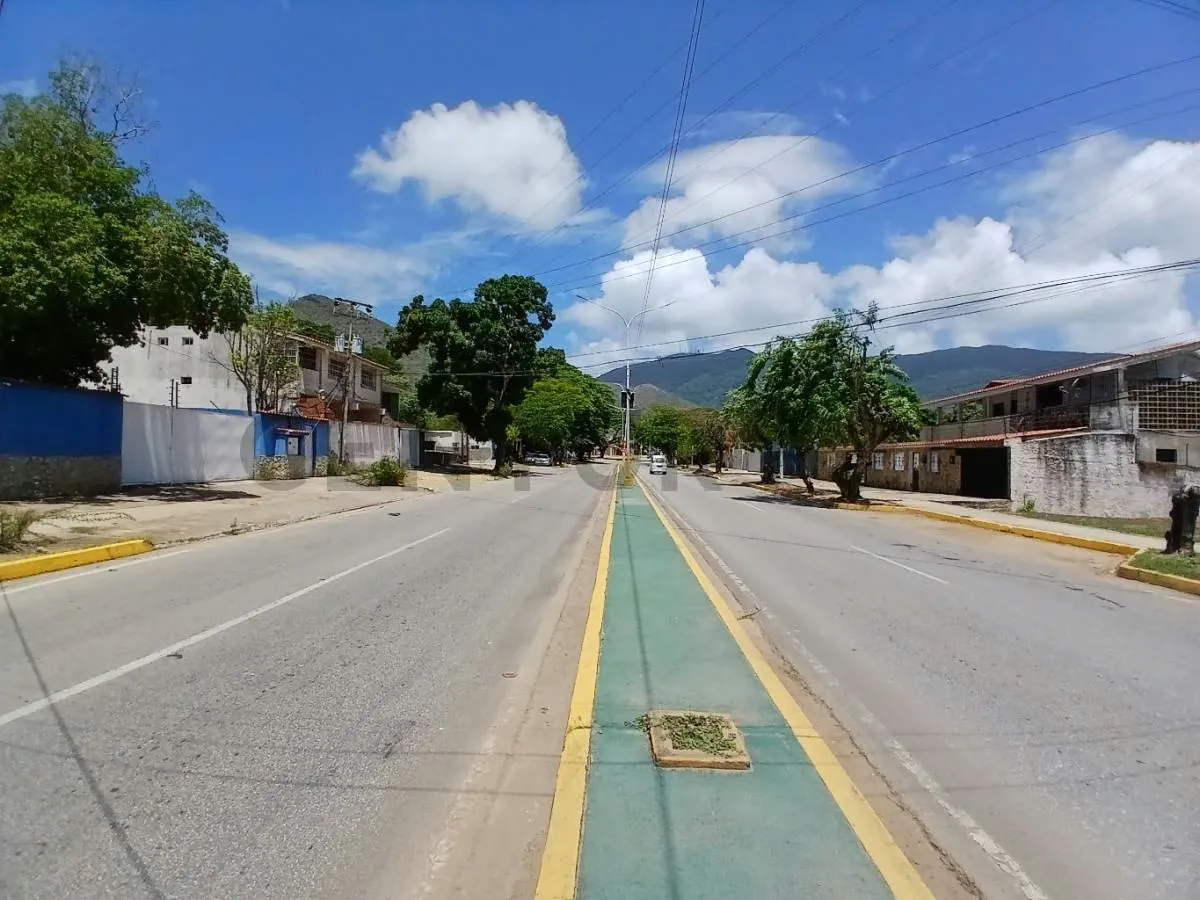 Terreno en Autopista El Valle - Porlamar | Ideal para Desarrollos Urbanísticos - 5