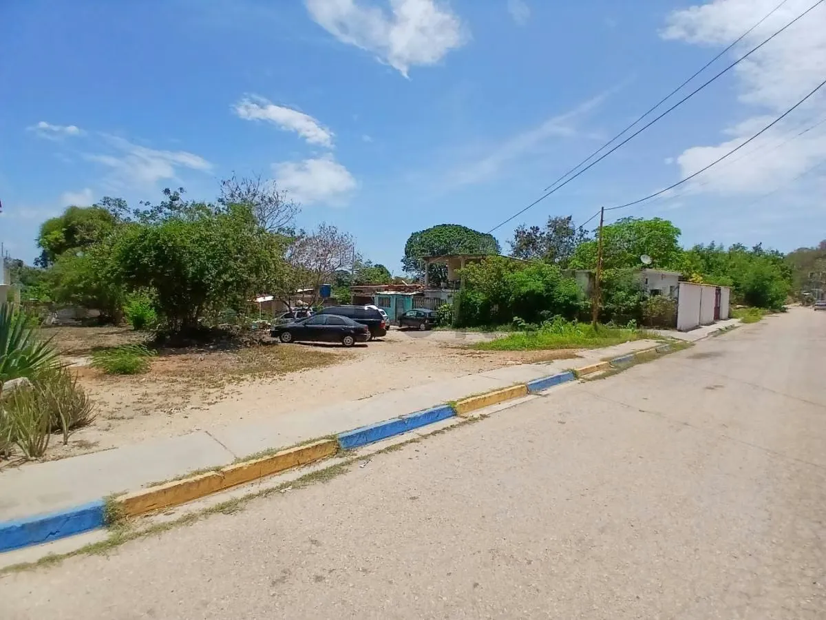 Terreno en Autopista El Valle - Porlamar | Ideal para Desarrollos Urbanísticos - 7