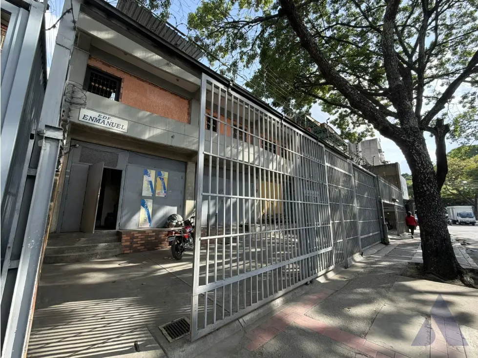 Vendo edificio comercial 780m2 Av. Roosevelt 0736 - 2