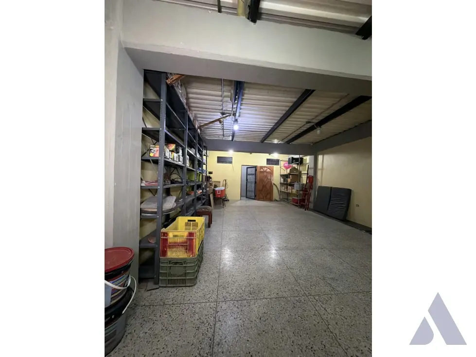 Vendo edificio comercial 780m2 Av. Roosevelt 0736 - 15