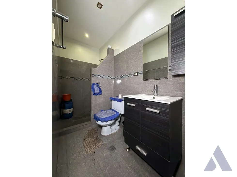 Vendo edificio comercial 780m2 Av. Roosevelt 0736 - 20