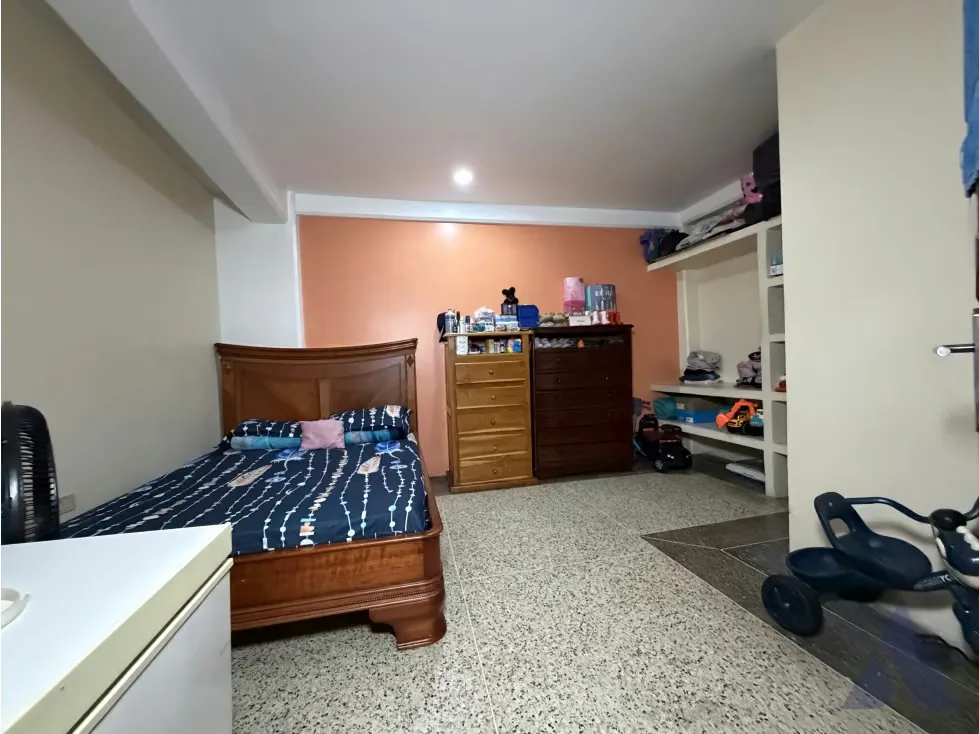 Vendo edificio comercial 780m2 Av. Roosevelt 0736 - 26