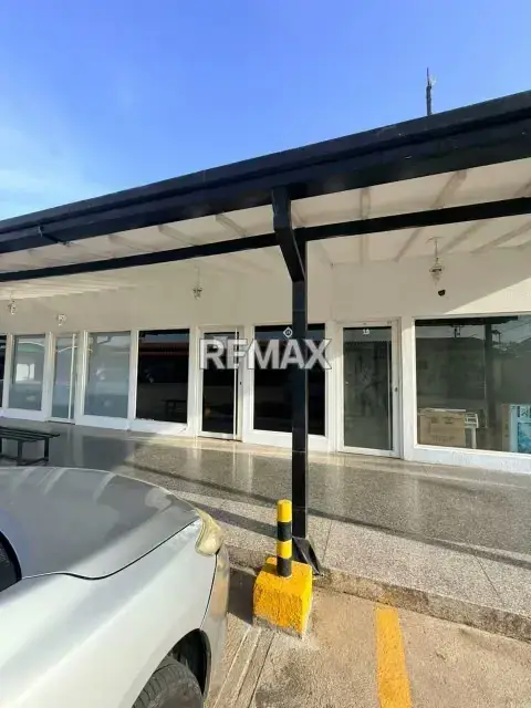 Local en Venta 36 Mts Centro comercial la Piedad Norte