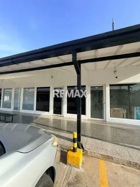 Local en Venta 36 Mts Centro comercial la Piedad Norte