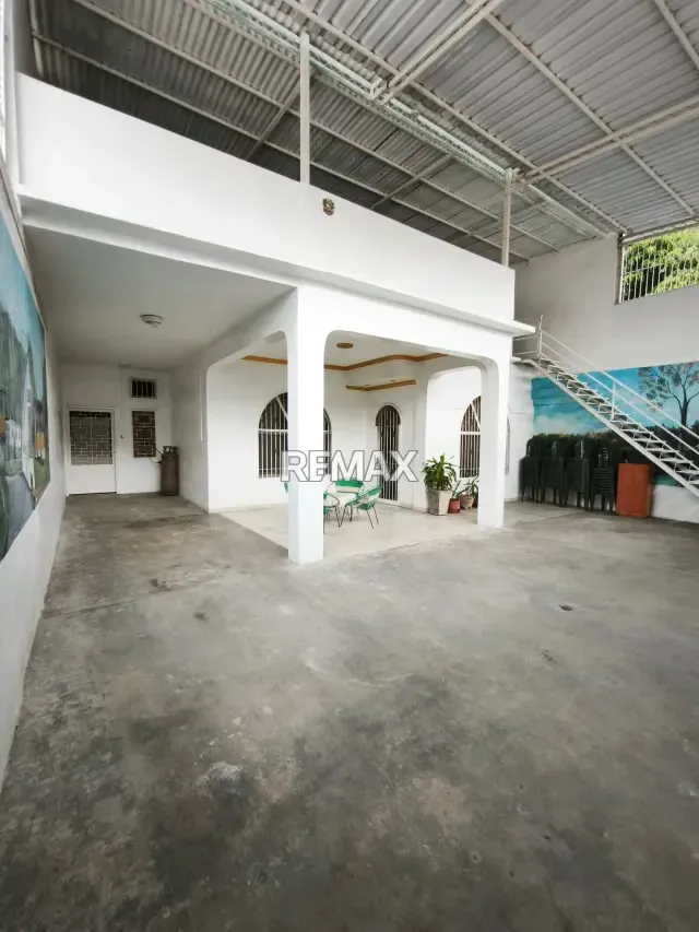 Casa en venta Barrio Lourdes - 2