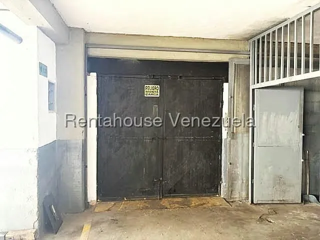 Industrial en Alquiler en Guaicay, Distrito Metropolitano - 5