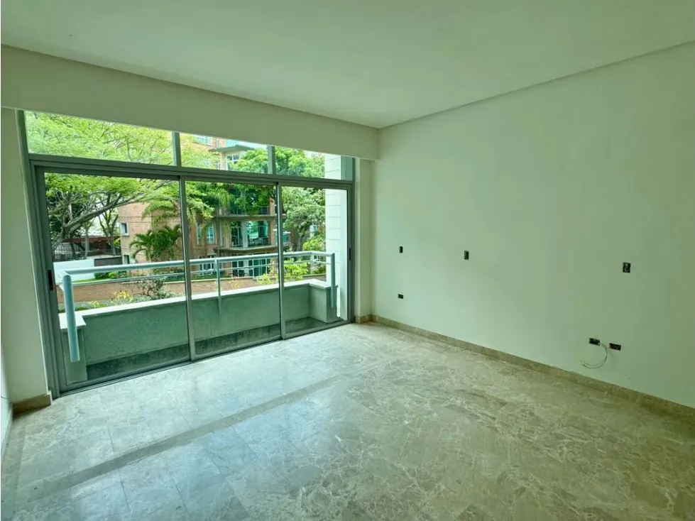 En Venta Apartamento Duplex Planta Baja PB La Castellana. Chacao - 13
