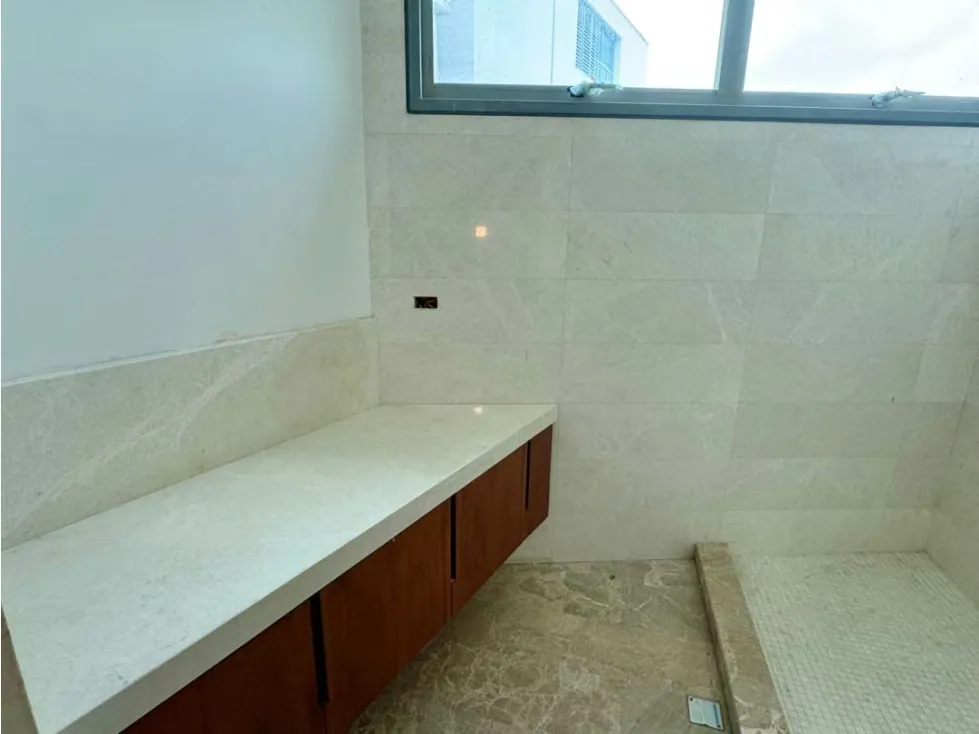 En Venta Apartamento Duplex Planta Baja PB La Castellana. Chacao - 17