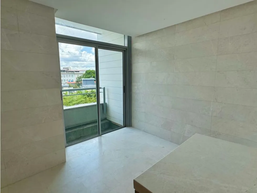 En Venta Apartamento Duplex Planta Baja PB La Castellana. Chacao - 24