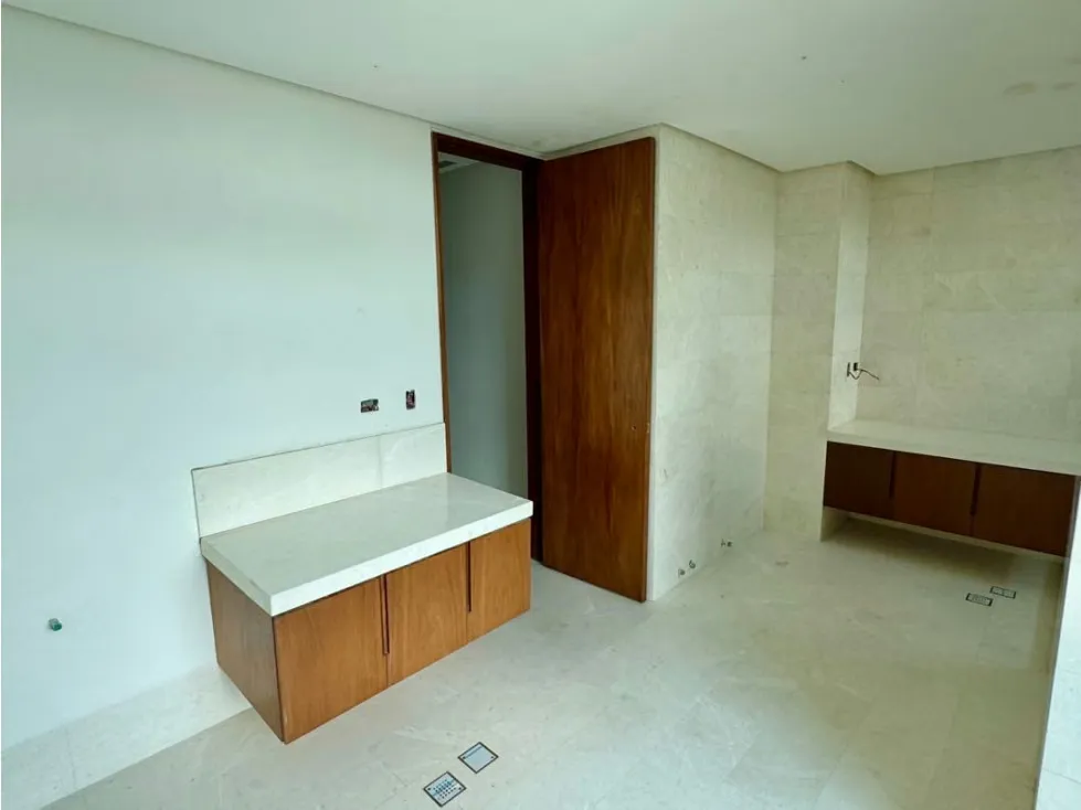 En Venta Apartamento Duplex Planta Baja PB La Castellana. Chacao - 25