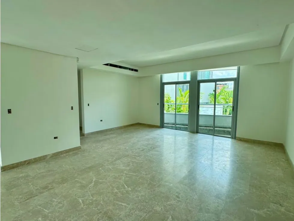 En Venta Apartamento Duplex Planta Baja PB La Castellana. Chacao - 5
