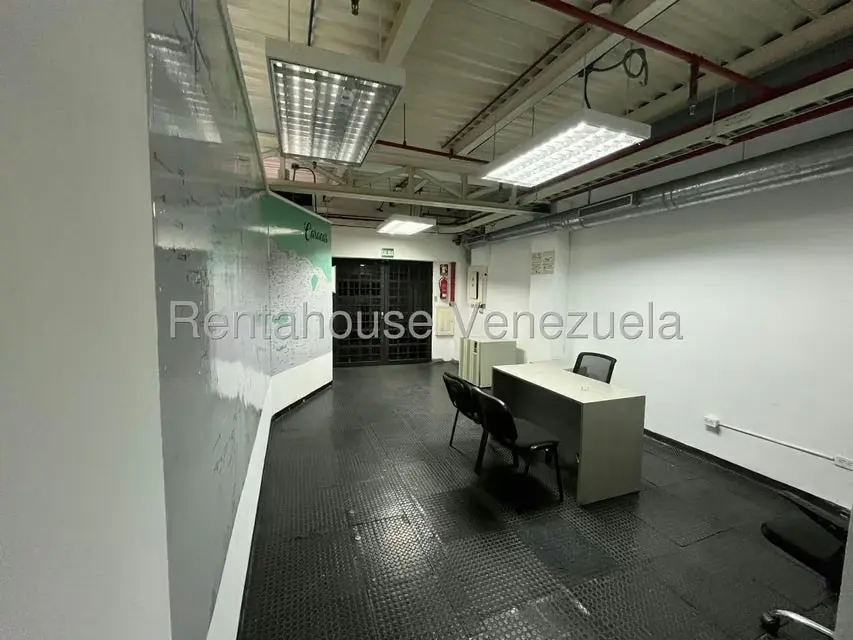 Oficina en Alquiler en La Campiña, Distrito Metropolitano - 7