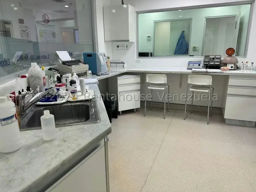 Oficina en Venta en La Trinidad, Distrito Metropolitano - 11