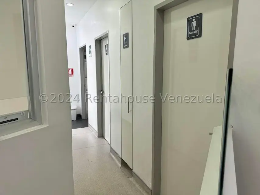 Oficina en Venta en La Trinidad, Distrito Metropolitano - 10