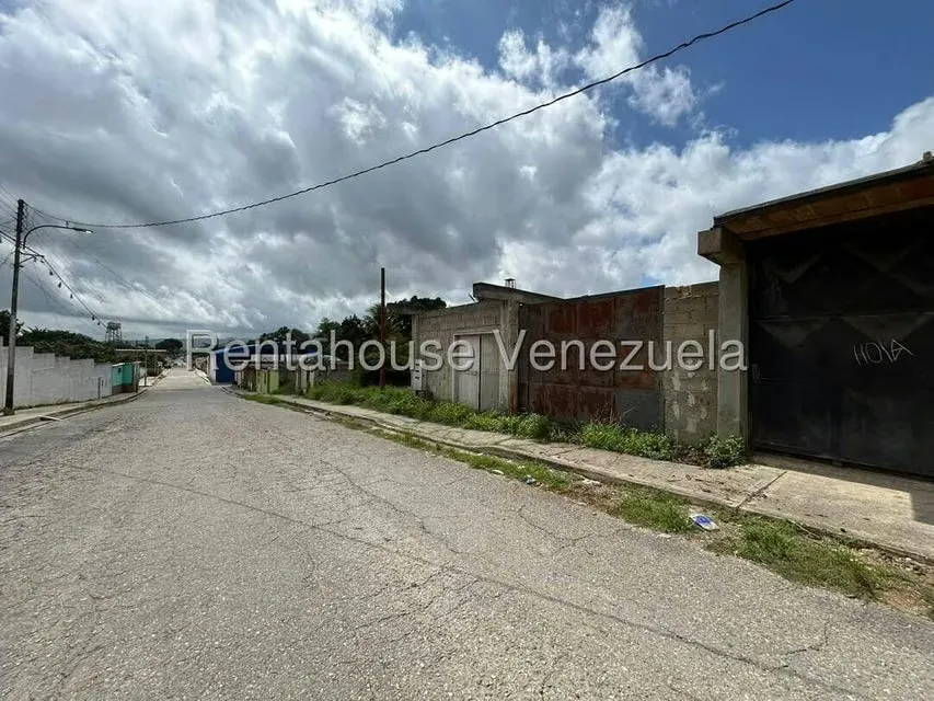 Terreno (Comercial) en Venta en Municipio Crespo, Lara - 11