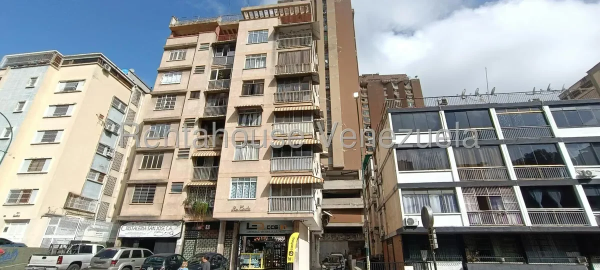 Apartamento (1 Nivel) en Venta en Colinas de Bello Monte, Distrito Metropolitano