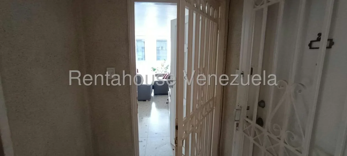 Apartamento (1 Nivel) en Venta en Colinas de Bello Monte, Distrito Metropolitano - 7