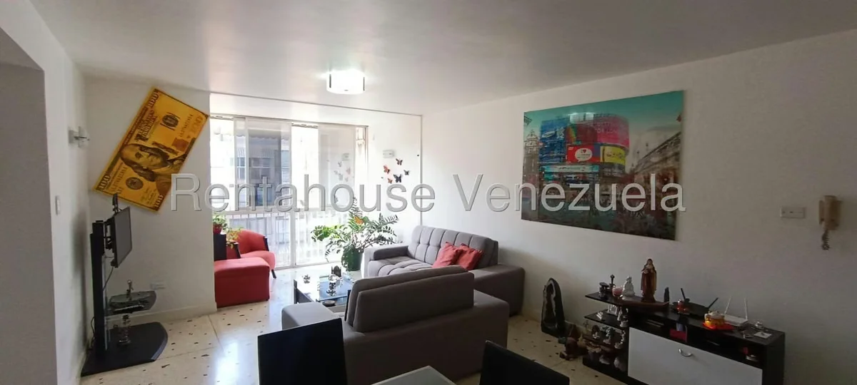 Apartamento (1 Nivel) en Venta en Colinas de Bello Monte, Distrito Metropolitano - 9
