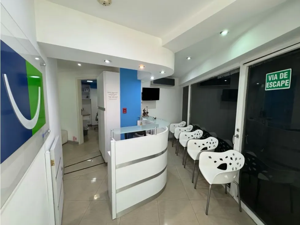 Alquilo consultorio odontológico 6m2 Altamira 4444 - 4