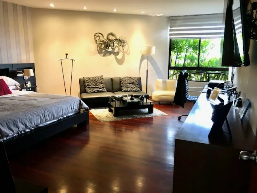 En venta, impecable PH parte alta de Los Palos Grandes - 11