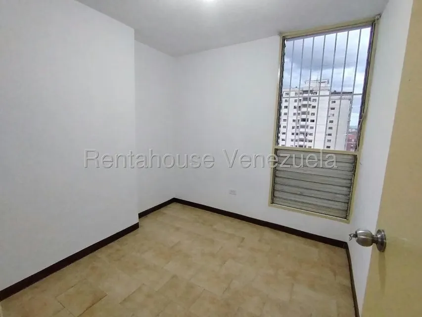 Apartamento (1 Nivel) en Venta en Parroquia La Candelaria, Distrito Metropolitano - 13