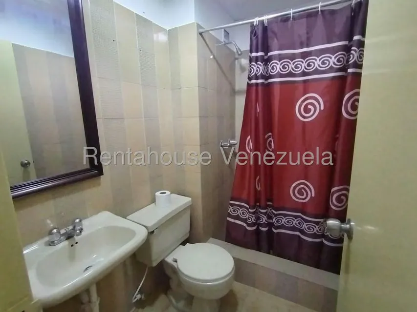 Apartamento (1 Nivel) en Venta en Parroquia La Candelaria, Distrito Metropolitano - 16