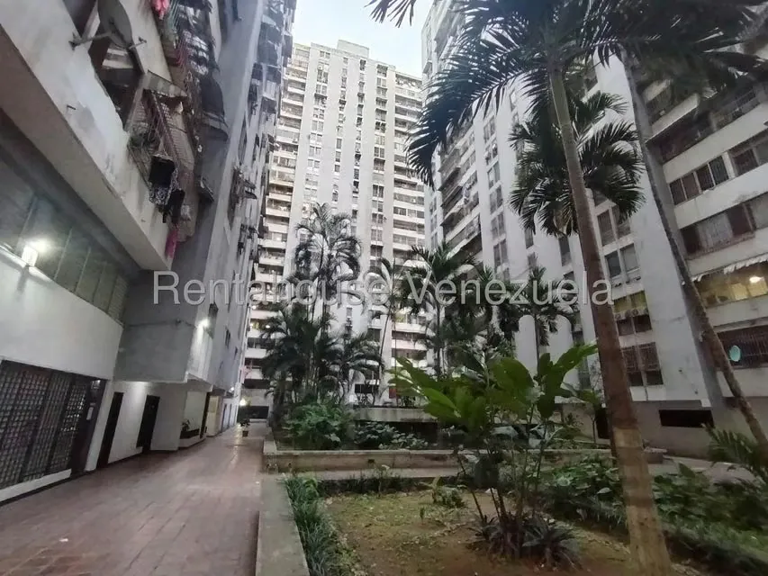 Apartamento (1 Nivel) en Venta en Parroquia La Candelaria, Distrito Metropolitano - 20