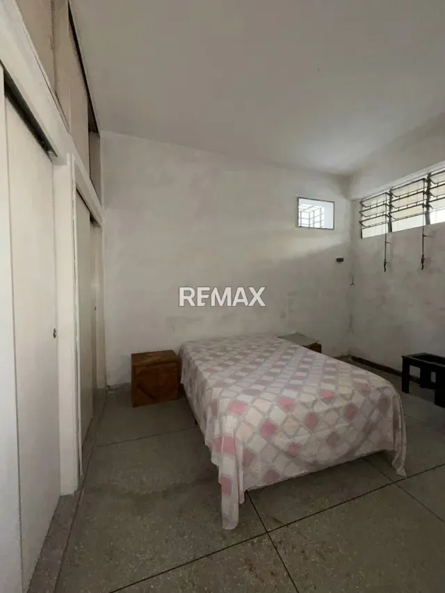 Se vende apartamento en Urb la esperanza - 9