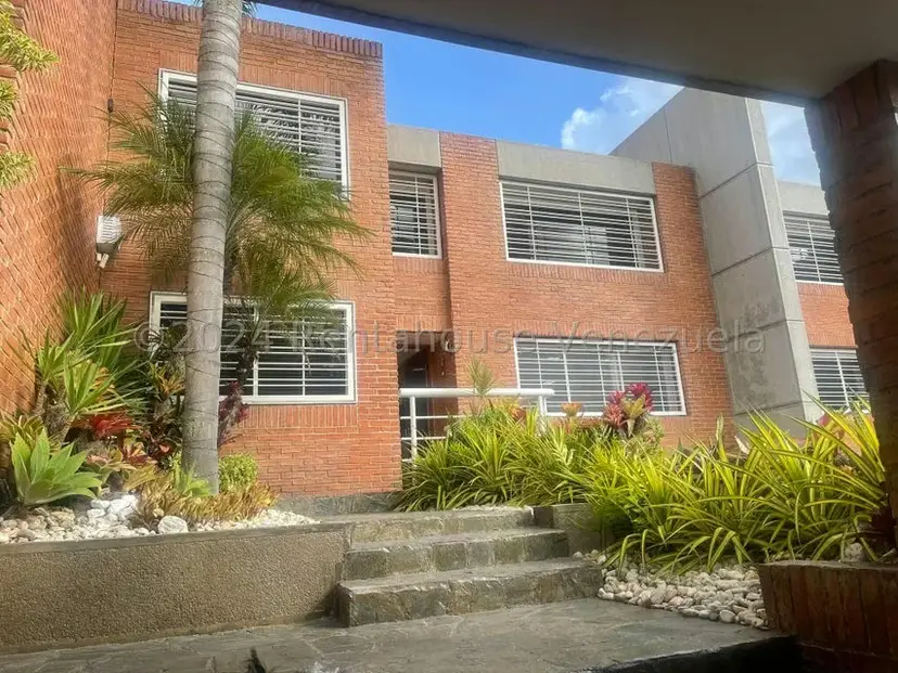 Townhouse (Multiples Niveles) en Venta en La Lagunita Country Club, Distrito Metropolitano