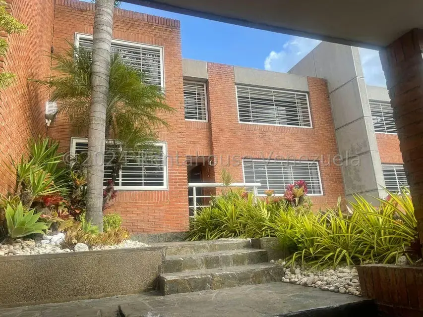 Townhouse (Multiples Niveles) en Venta en La Lagunita Country Club, Distrito Metropolitano