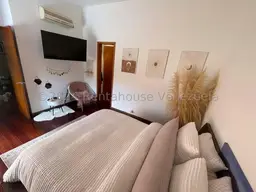 View 32