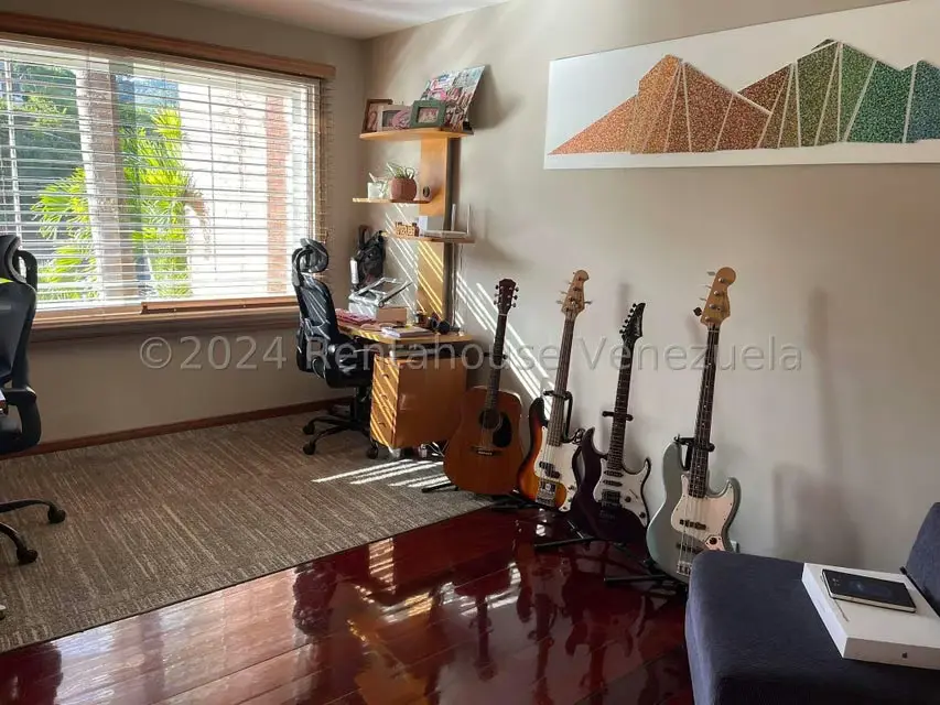 Townhouse (Multiples Niveles) en Venta en La Lagunita Country Club, Distrito Metropolitano - 34
