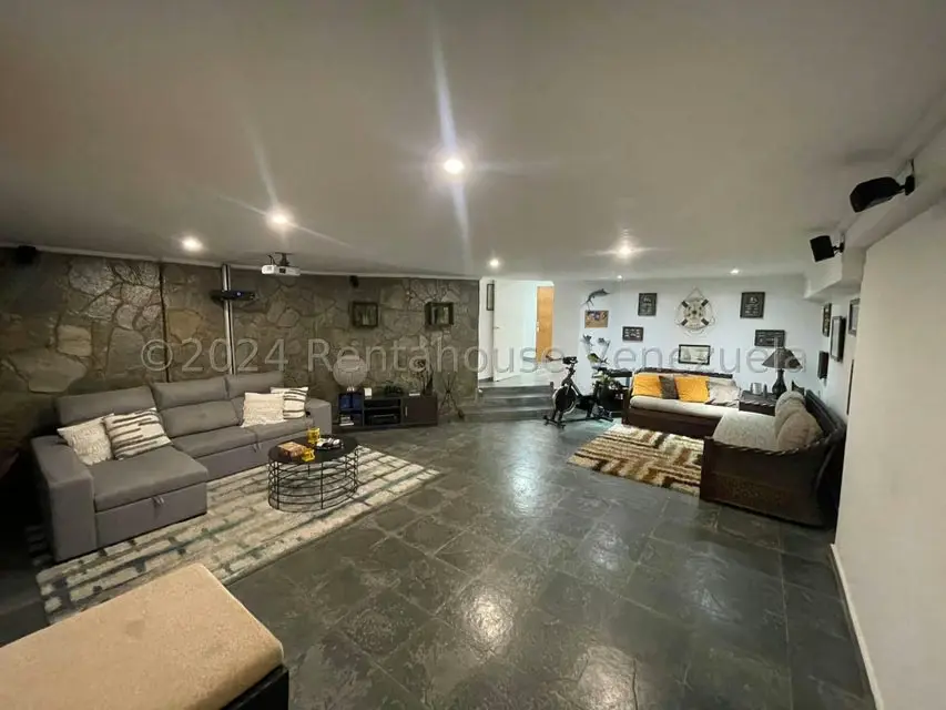 Townhouse (Multiples Niveles) en Venta en La Lagunita Country Club, Distrito Metropolitano - 37