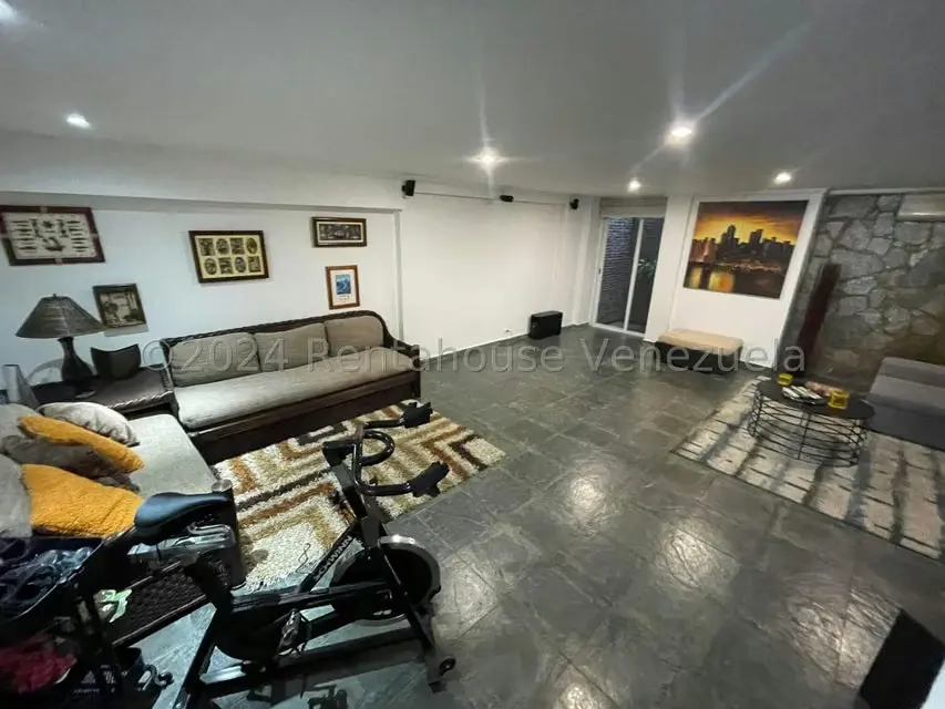 Townhouse (Multiples Niveles) en Venta en La Lagunita Country Club, Distrito Metropolitano - 38