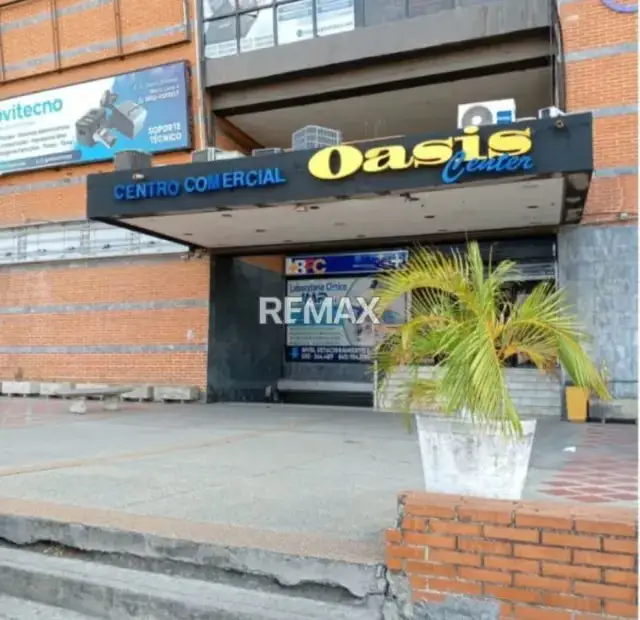 Venta de Local 10 Mtrs2, Planta Baja, C.C. Oasis Center, Guatire, Venezuela