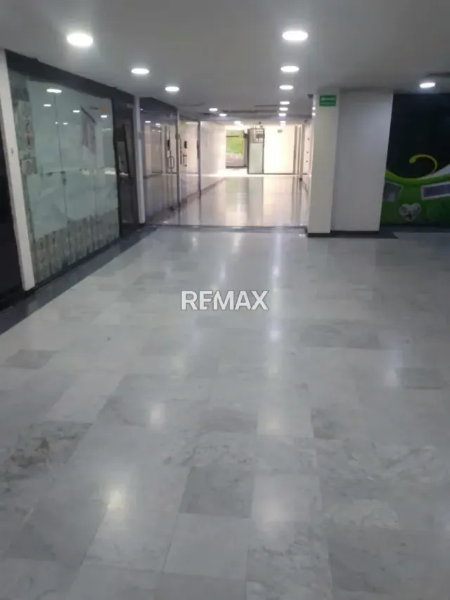 Venta de Local 10 Mtrs2, Planta Baja, C.C. Oasis Center, Guatire, Venezuela - 3