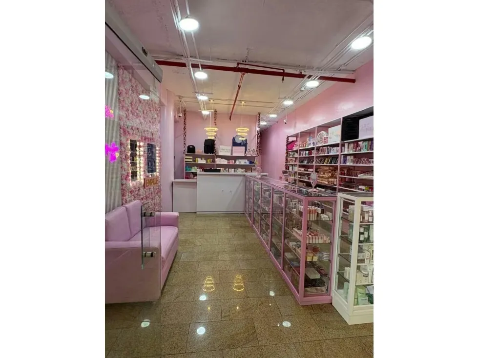 Se alquila local comercial 66m2 C.C San Ignacio La Castellana 4529 - 4