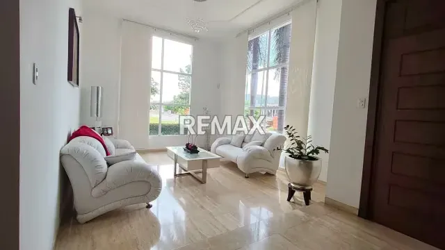 Se Alquila Casa Lujosa en Urbanización Campestre San Miguel, Maturín. - 4