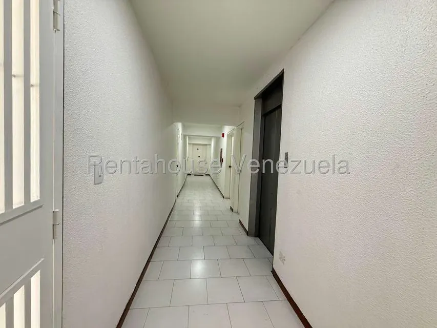 Apartamento (1 Nivel) en Alquiler en Manzanares, Distrito Metropolitano - 35