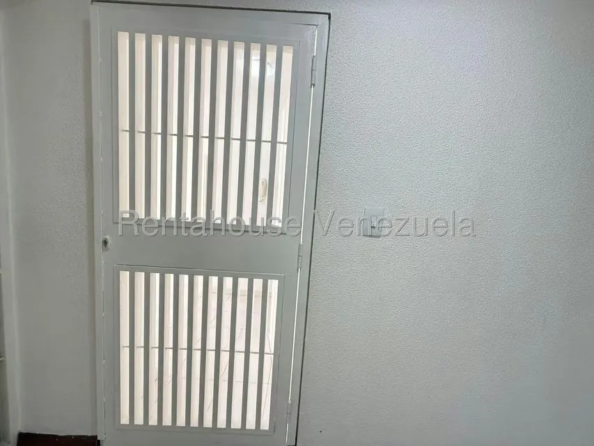 Apartamento (1 Nivel) en Alquiler en Manzanares, Distrito Metropolitano - 5