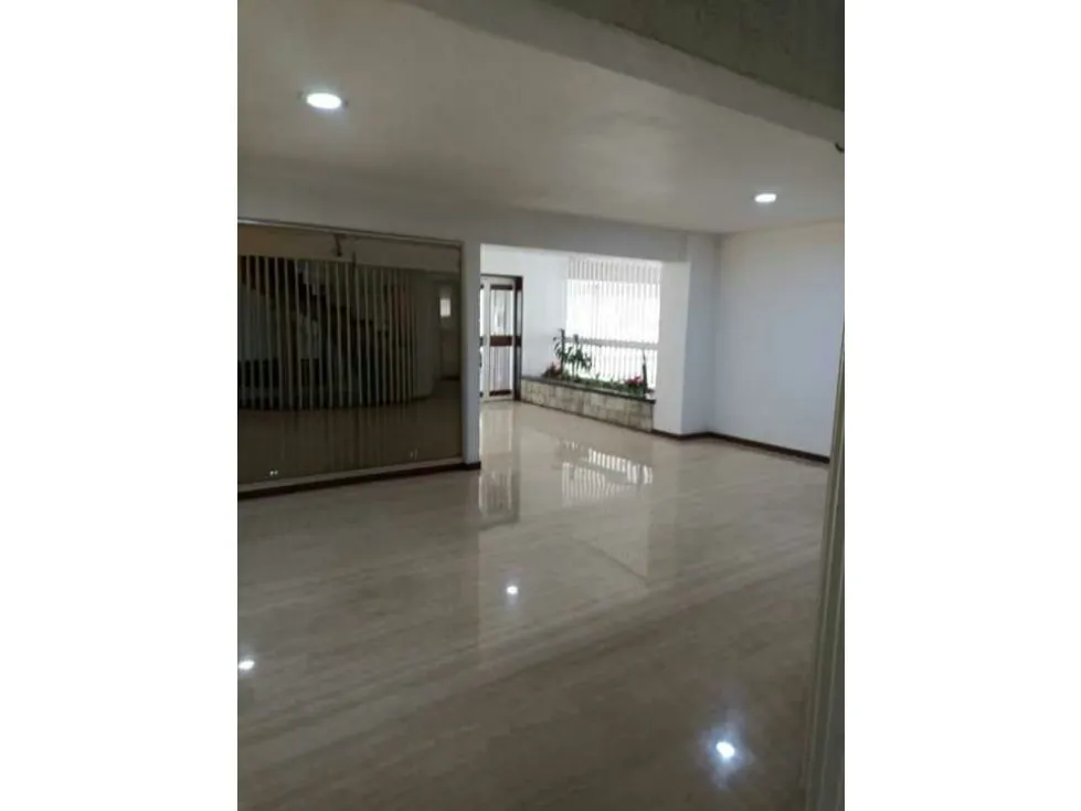 Vendo apartamento 198m2 Cumbres de Curumo 3371 - 2