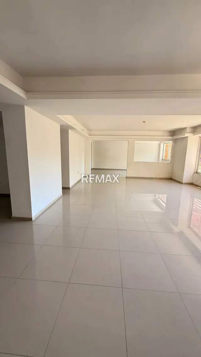 Apartamento en Venta Victoria Palace El Parral - 18