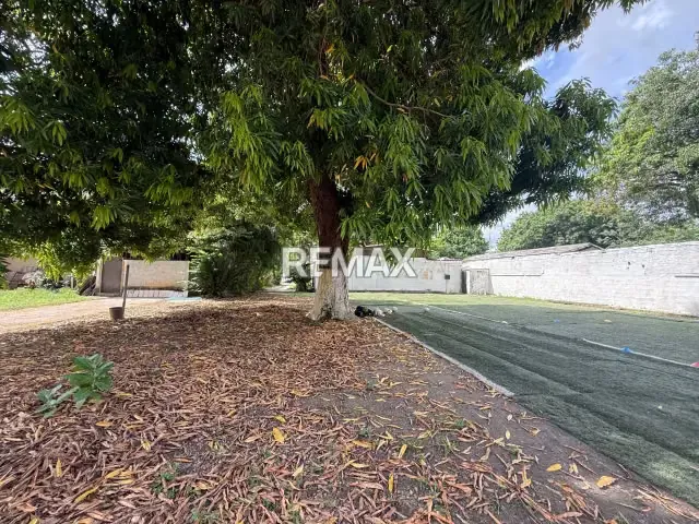 VENTA TERRENO CON BIENHECHURIAS - Las Acacias Valencia - 8