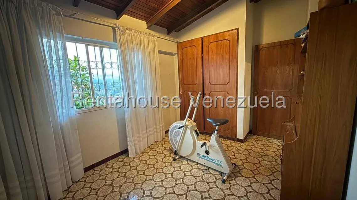 Casa (Multipes Niveles) en Venta en Alto Prado, Distrito Metropolitano - 26