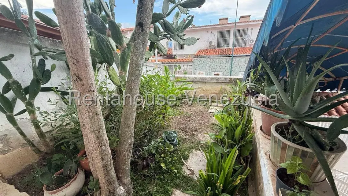 Casa (Multipes Niveles) en Venta en Alto Prado, Distrito Metropolitano - 27