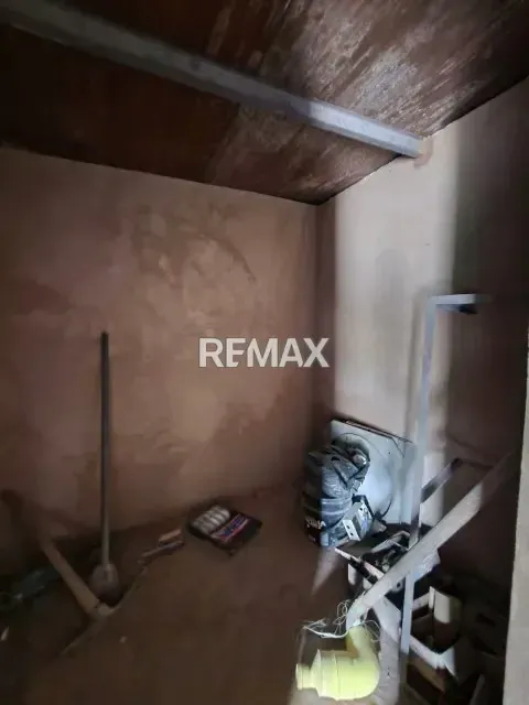 En Venta Local Comercial en Av. Bella Vista, a pie de calle - 2