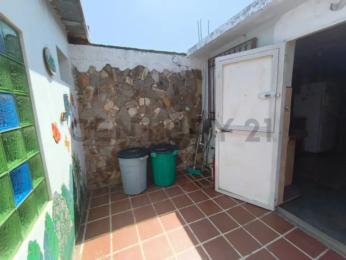 CASA EN VENTA SECTOR COTOPERIZ - 36