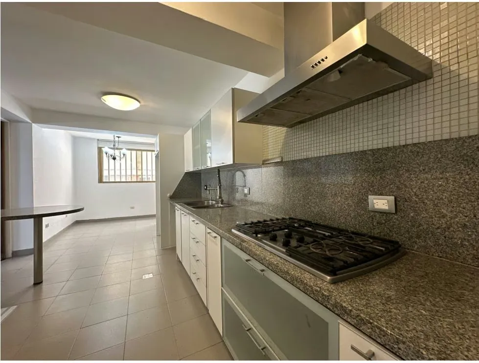 Vendo edificio 1800m2 Las Mercedes 3480 - 9
